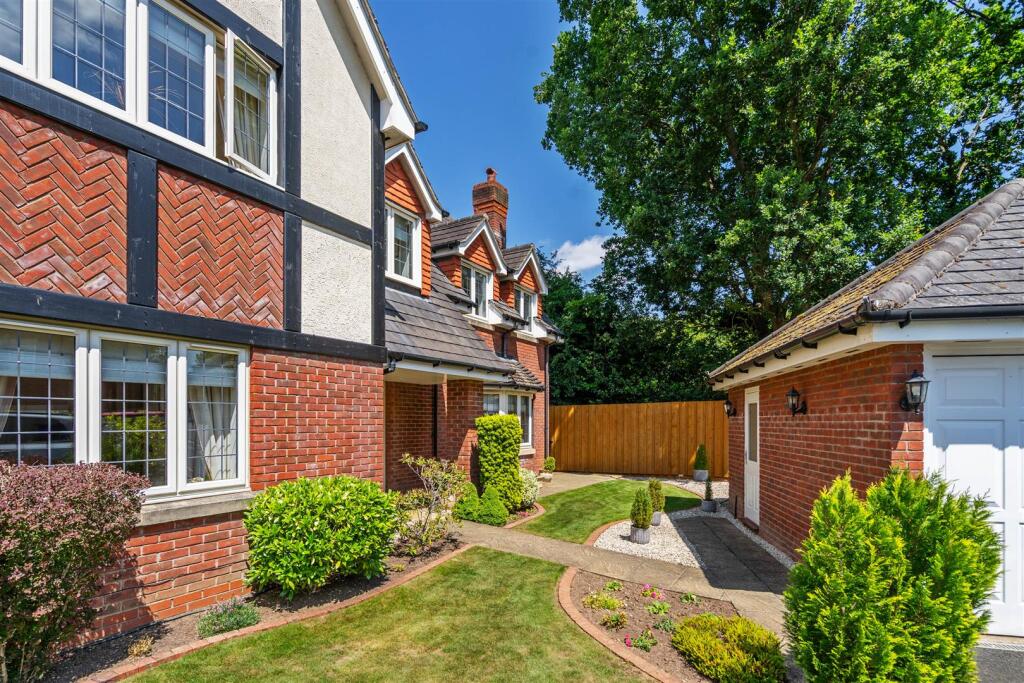 Additional image 20 of Hinchwick Court, Dorridge, Solihull