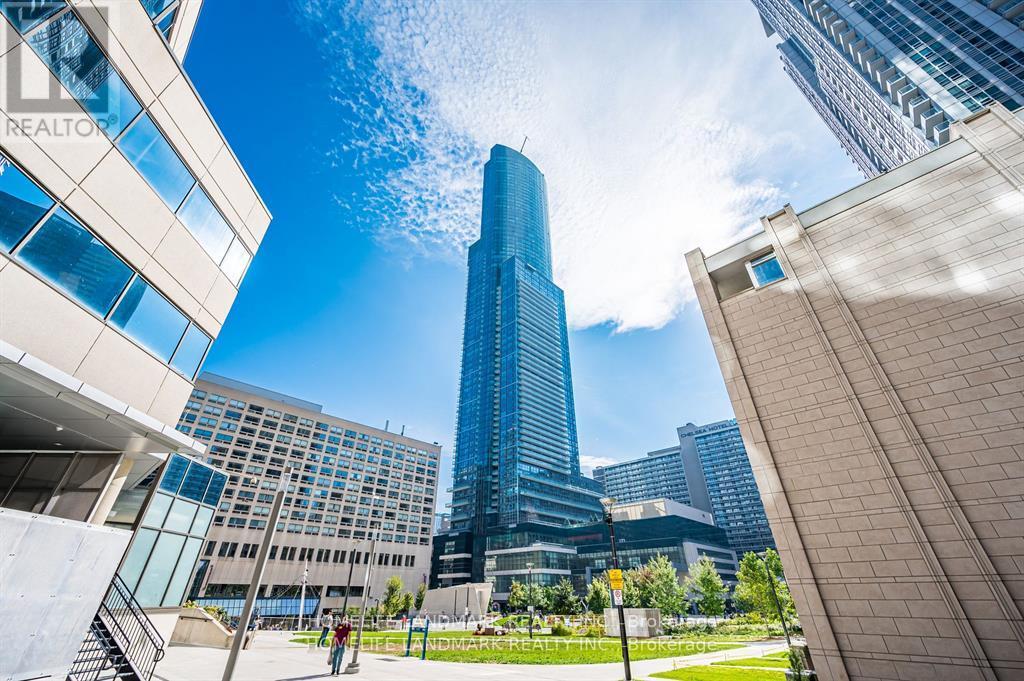 4516 - 386 YONGE STREET|Toronto (Bay Street Corridor), Ontario M5B0A5