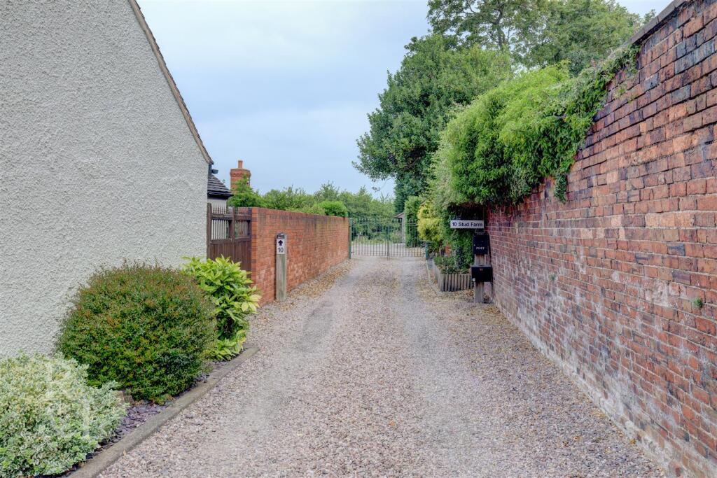 Additional image 25 of The Paddock, Stud Farm Drive, Bonehill, Tamworth