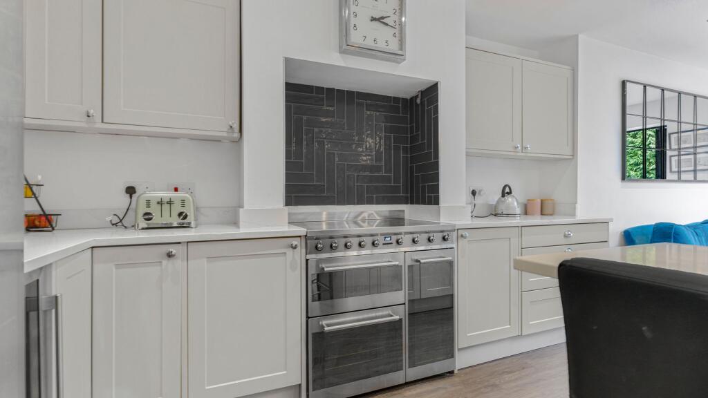 Additional image 9 of Slade Road, Four Oaks, B75