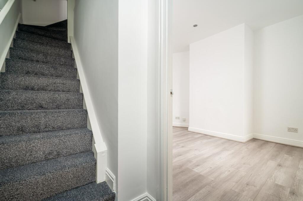 Additional image 10 of Whitehall Road, Drighlington