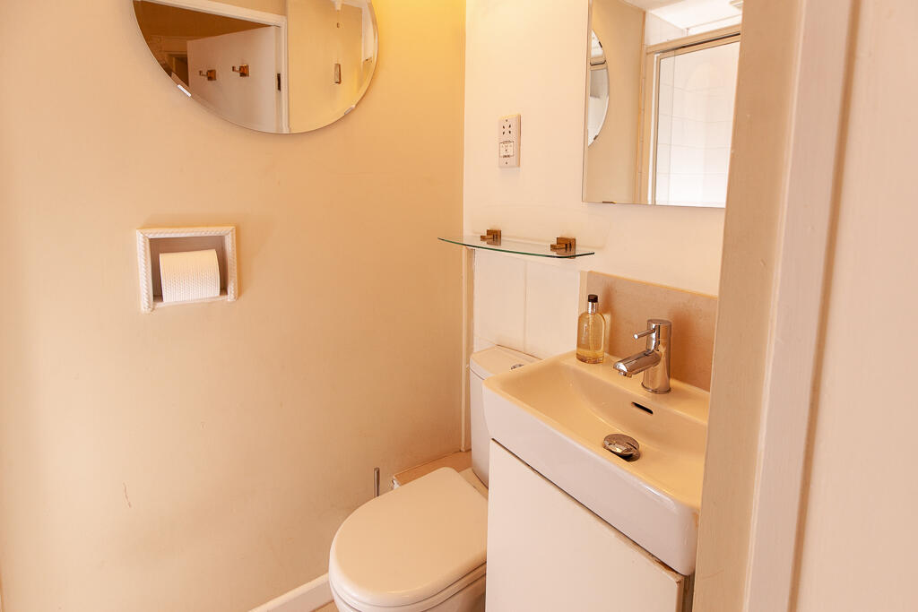 Additional image 18 of Royal Crescent, Bath, BA1