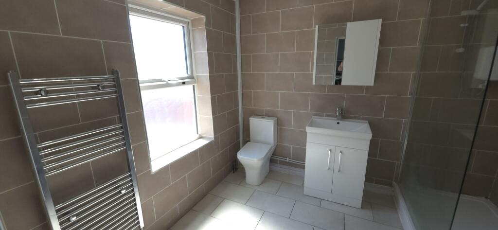 Additional image 5 of Orchard Street, Tamworth, B79