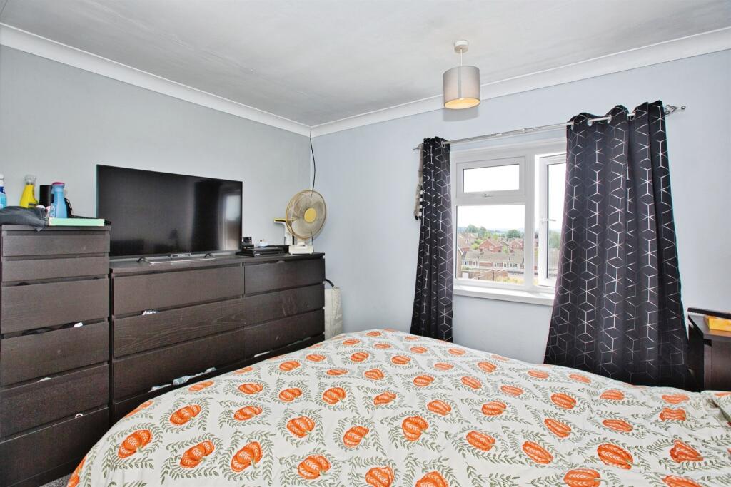 Additional image 9 of St. Johns Road, Yeovil