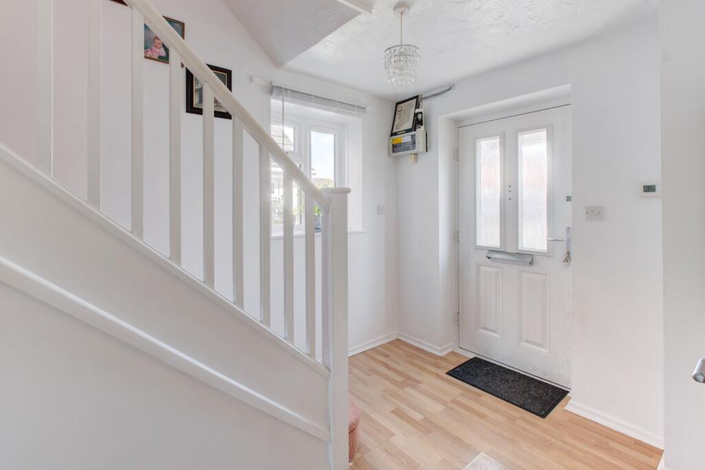 Additional image 5 of Newbury Close, Catshill, Bromsgrove, Worcestershire, B61