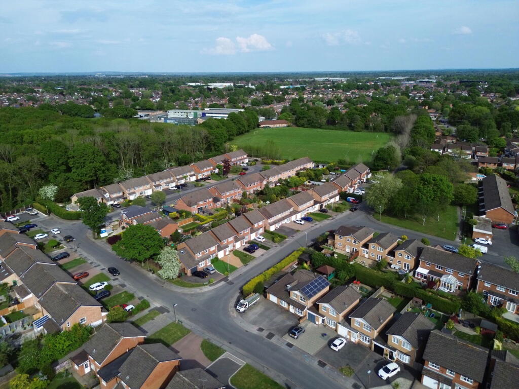 Additional image 28 of Dunton Hall Road, Shirley