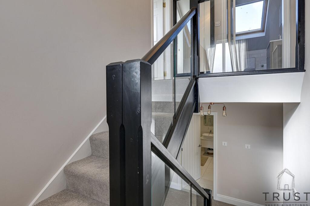 Additional image 24 of Wakefield Road, Drighlington, BD11