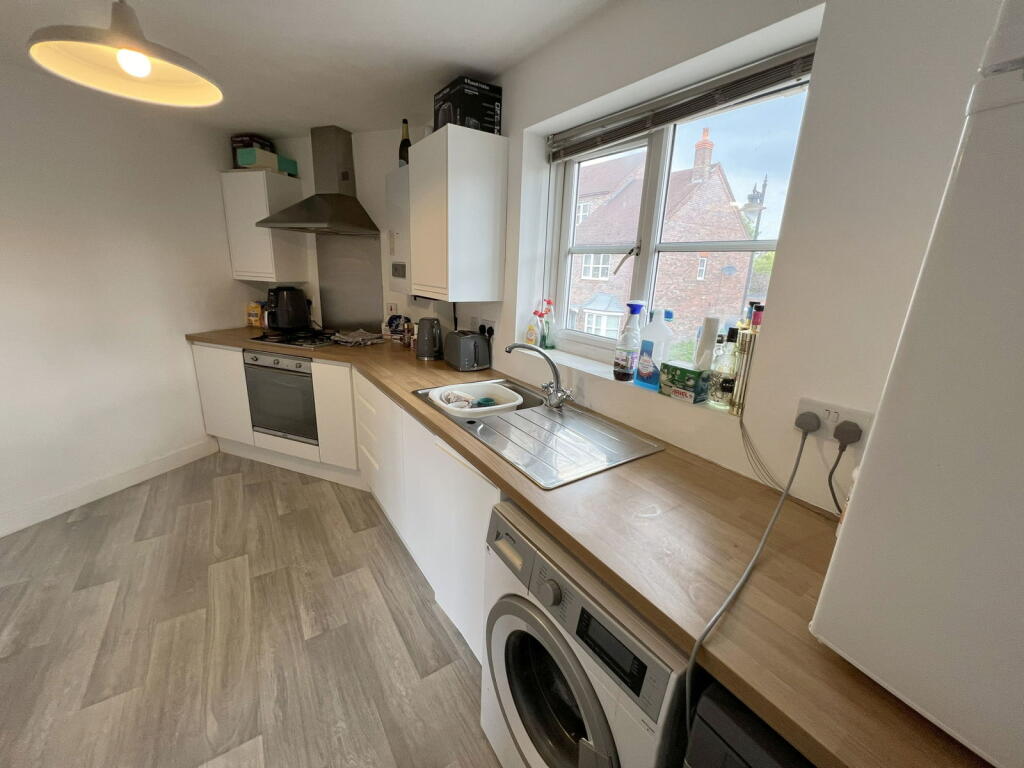 Additional image 15 of Dickens Heath Road, Dickens Heath