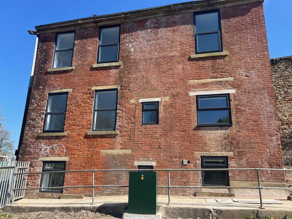 Additional image 16 of Eanam, Blackburn