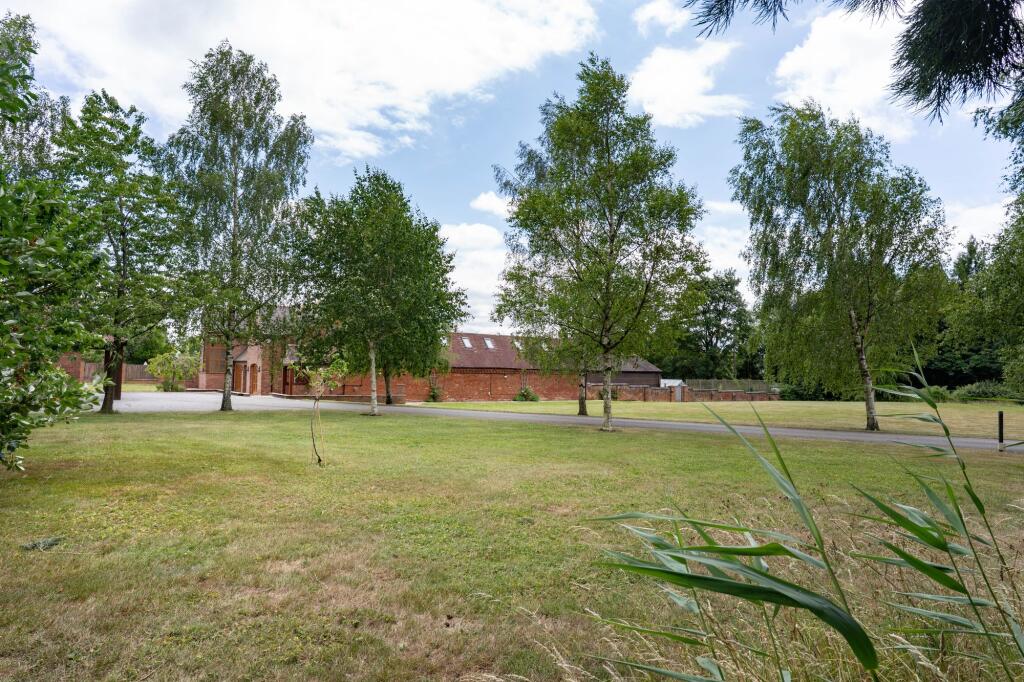 Additional image 42 of Brockhill Lane, Alvechurch, B48