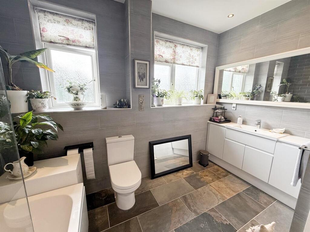 Additional image 30 of St Johns House Seymour Gardens, Four Oaks, Sutton Coldfield