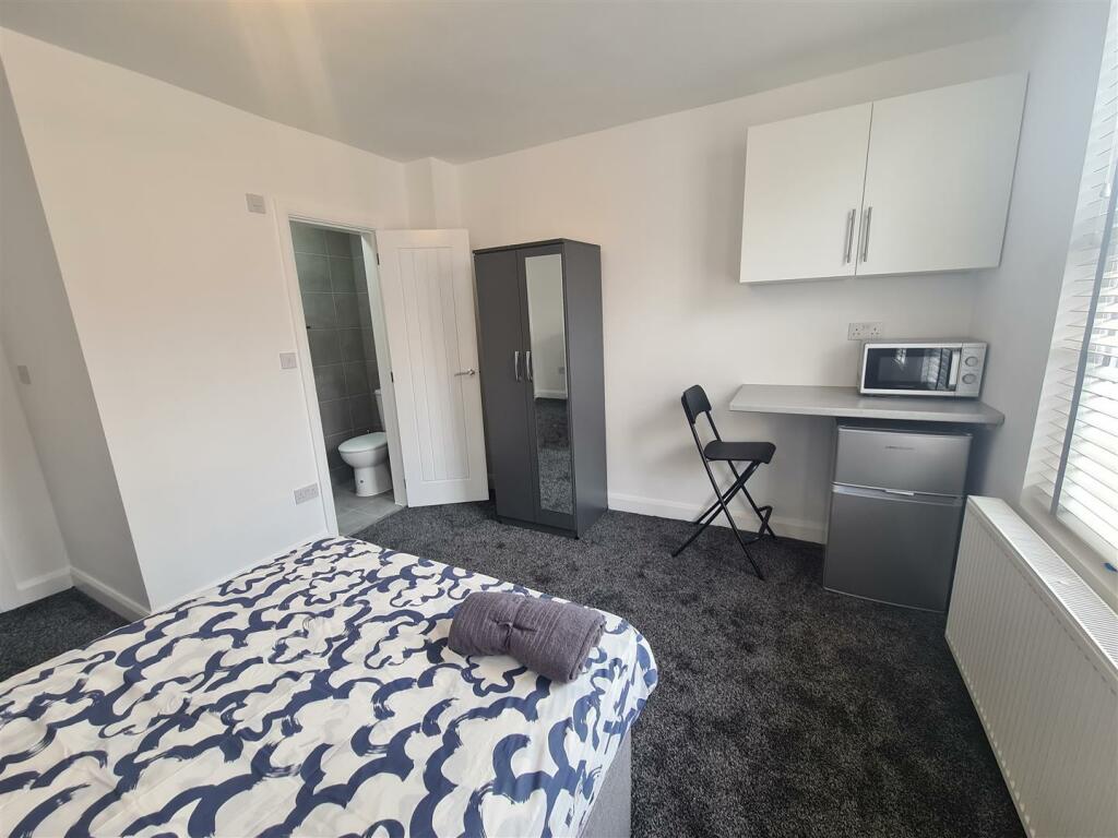 Additional image 9 of Lodge Road, Redditch
