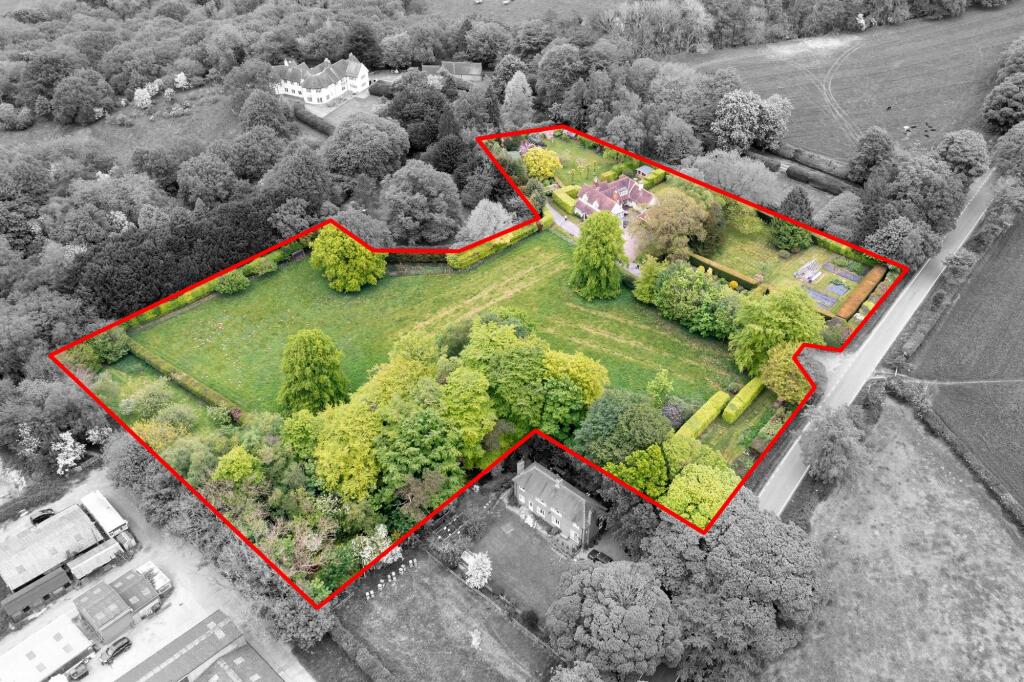 Additional image 2 of Beacon Lane, Rednal, B45