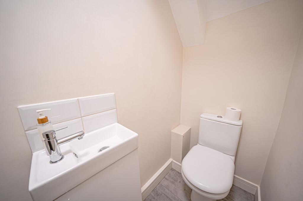 Additional image 7 of Meadow Drive, Hampton-In-Arden, B92