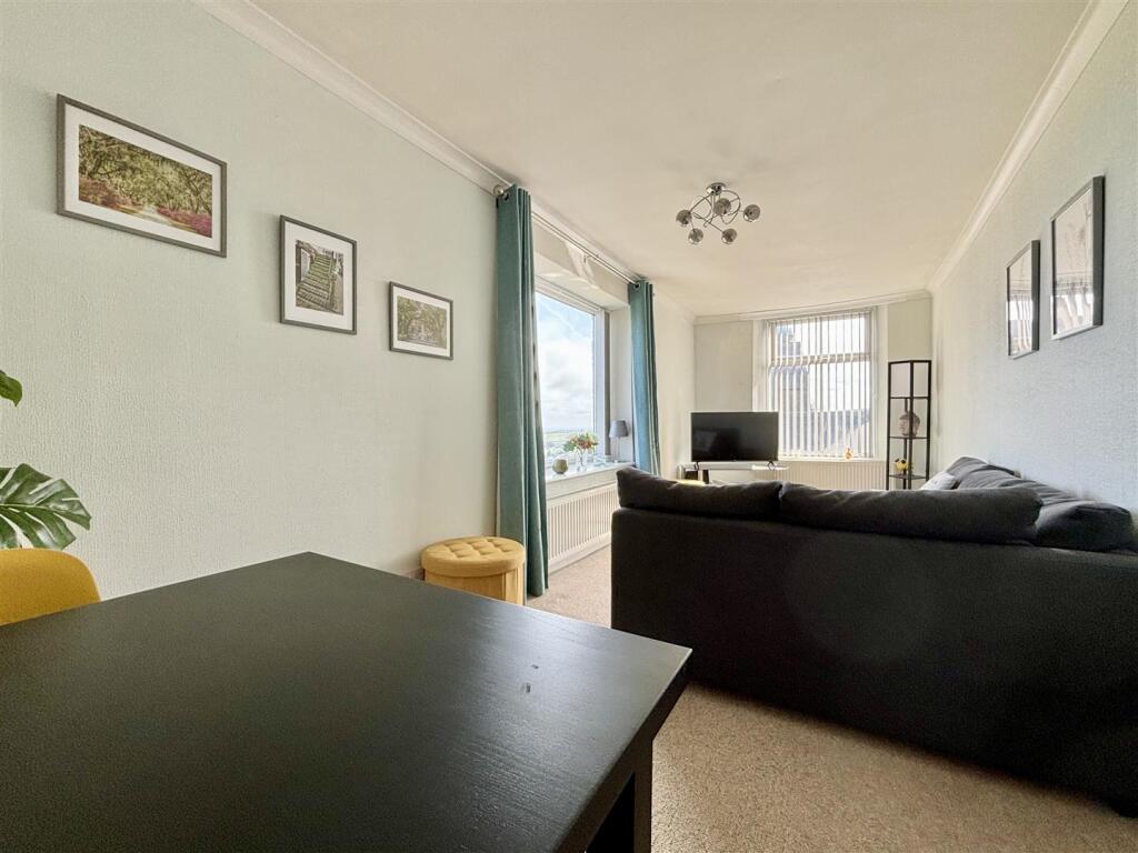 Additional image 10 of Evelyn Terrace, Queensbury, Bradford