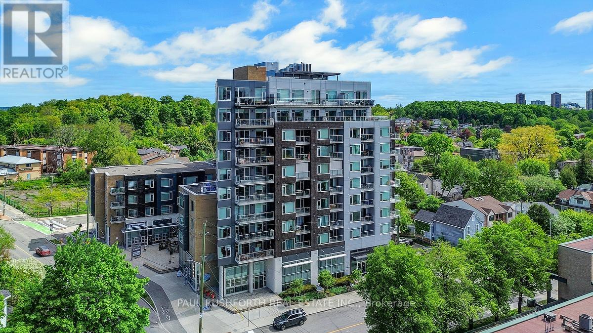 813 - 7 MARQUETTE AVENUE|Ottawa, Ontario K1L8A7