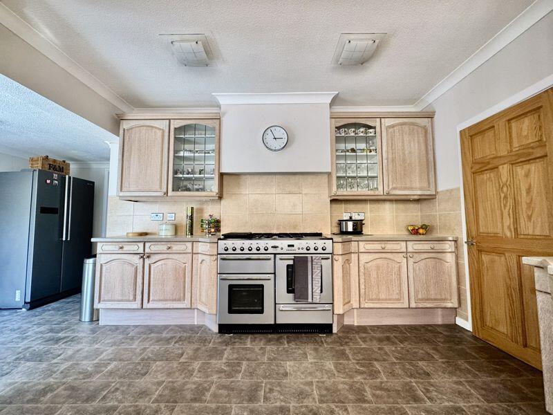 Additional image 10 of Eachelhurst Road, Sutton Coldfield, B76 1ER