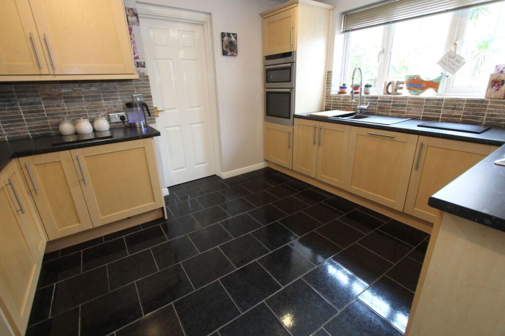 Additional image 23 of Mallen Drive, TIVIDALE, Oldbury.