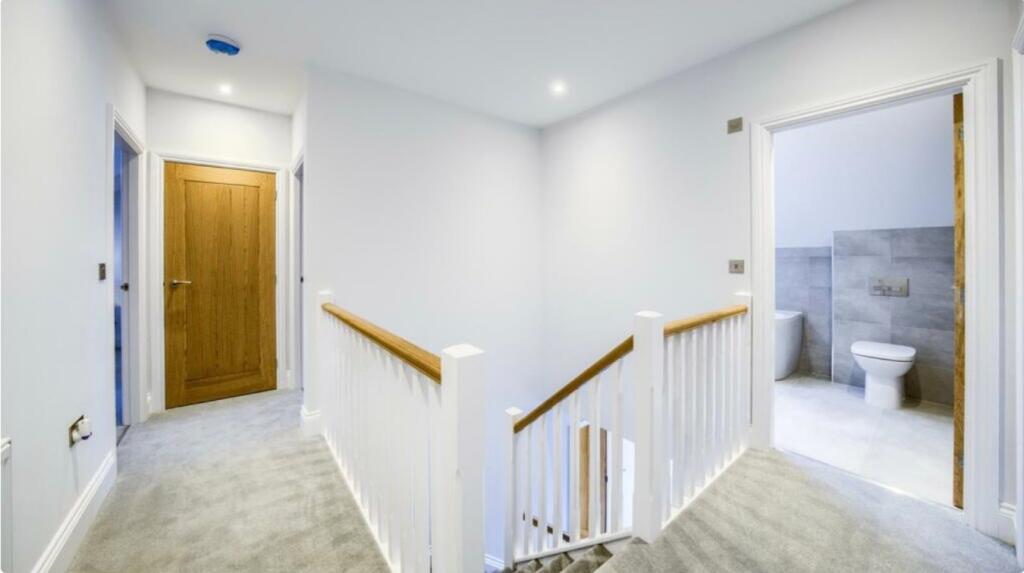 Additional image 5 of Lyttleton Gate, Studley, Warwickshire, B80