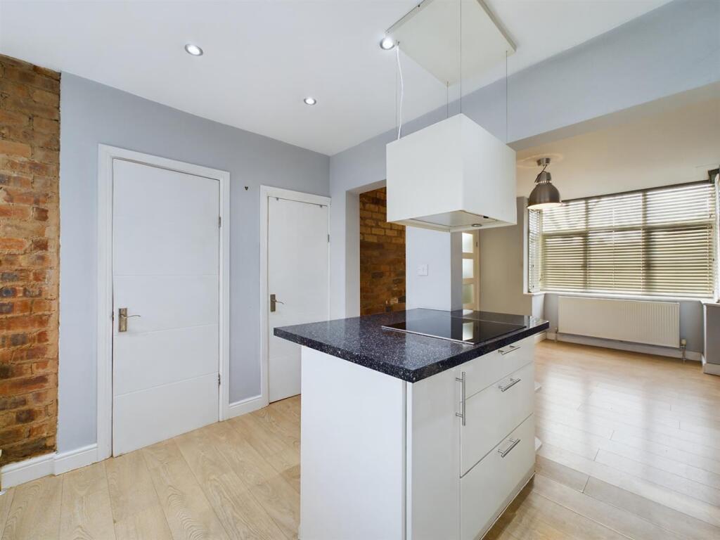 Additional image 5 of 63 Hardwick Road Solihull B92 7NJ