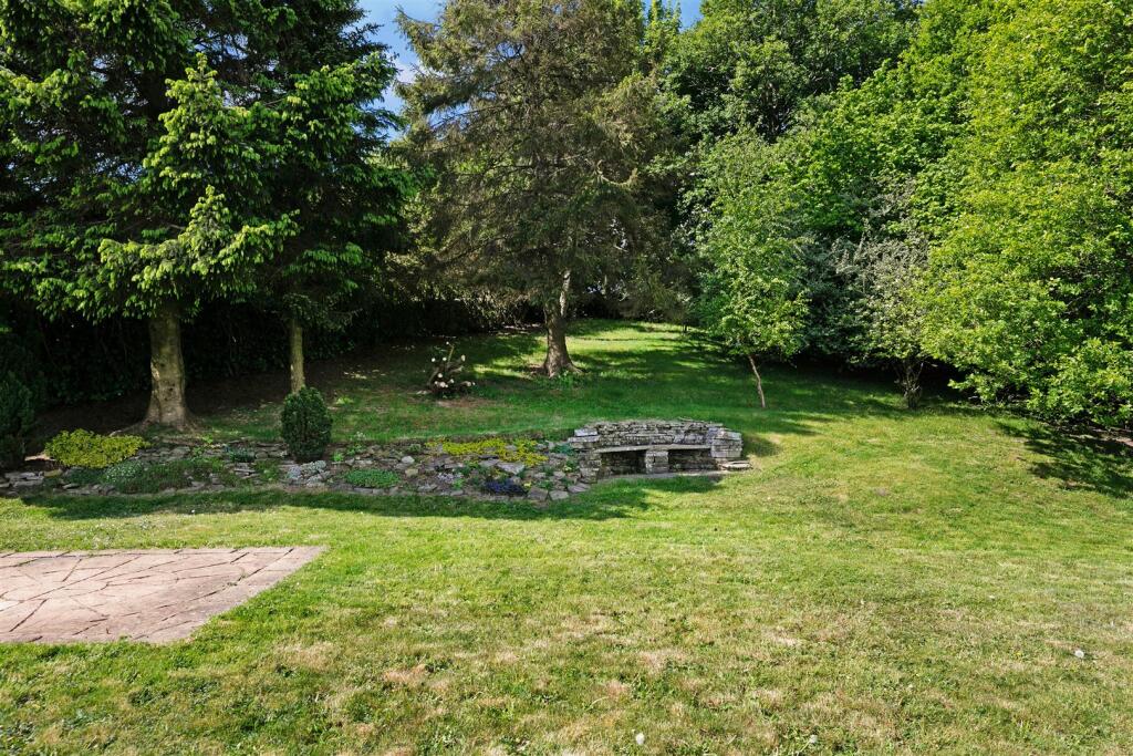 Additional image 28 of Storr Hall Farm, Cliffe Lane, Thornton, BD13 3QS