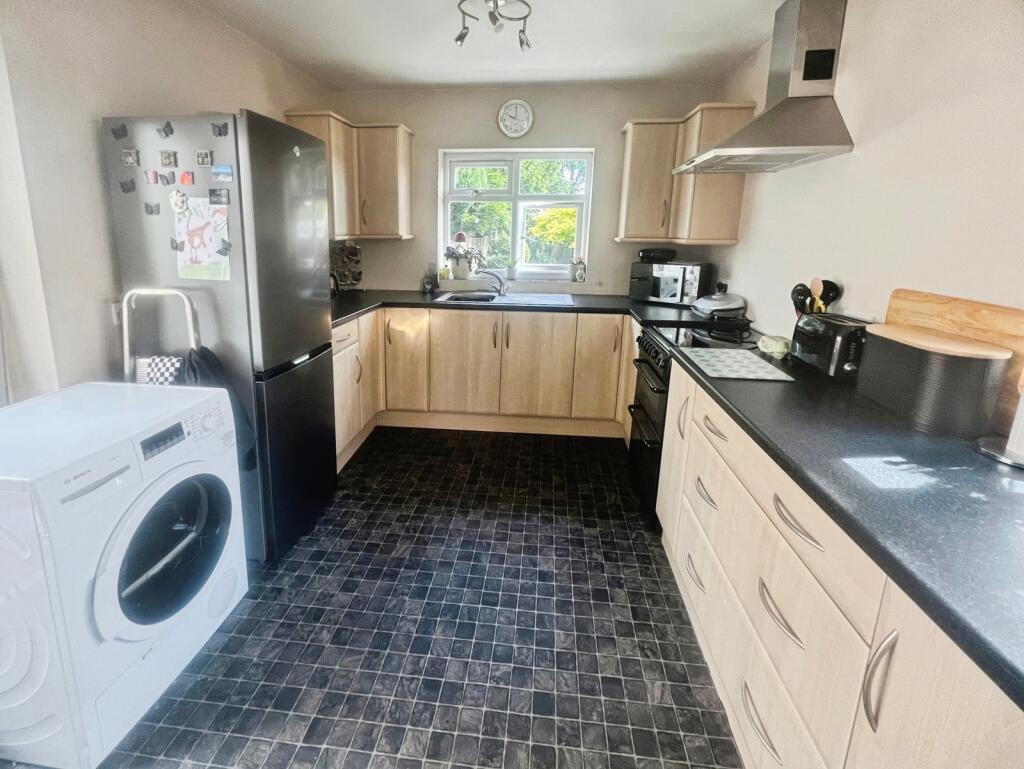 Additional image 14 of Darbys Hill Road, Tividale, Oldbury, West Midlands, B69