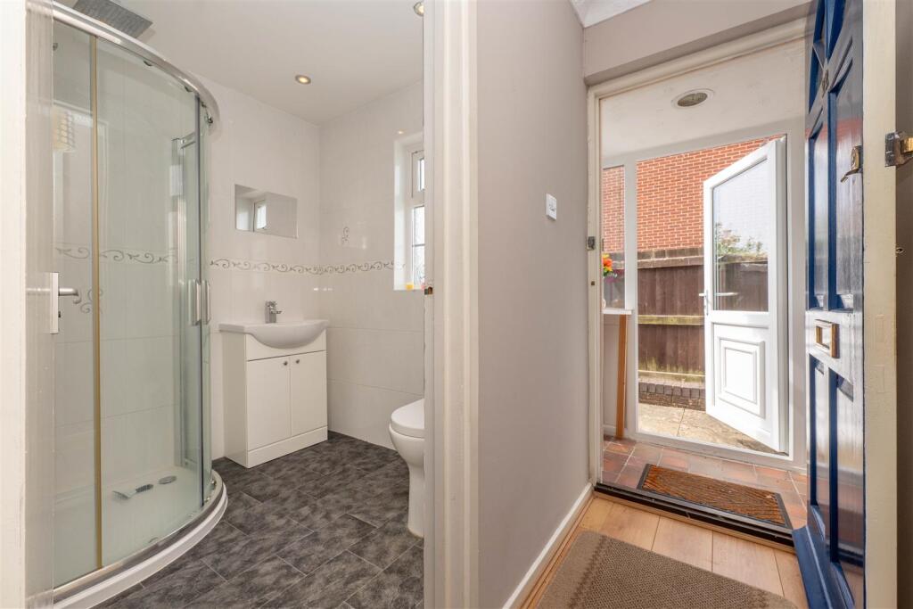 Additional image 9 of Lea Close, Alcester