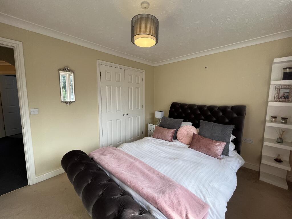 Additional image 20 of Oakridge Park, YEOVIL