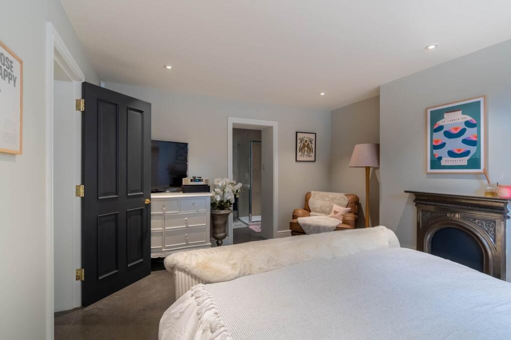 Additional image 35 of St Johns Road, Bathwick