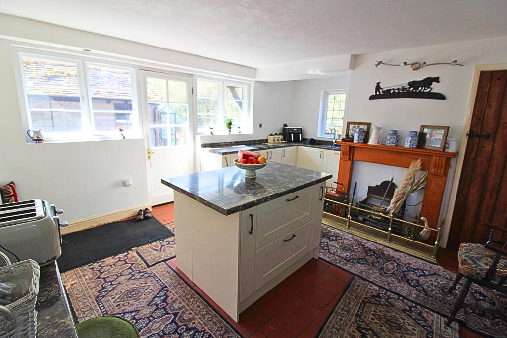 Additional image 5 of Hill Cottage, Rectory Lane, Upton Warren, Bromsgrove, Worcestershire