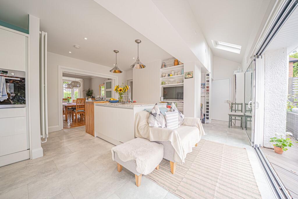 Additional image 9 of Warwick Road, Solihull, B91