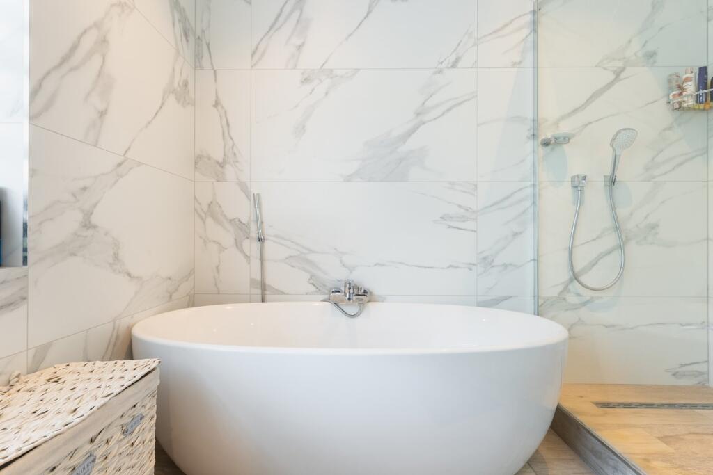 Additional image 25 of High Street, Henley in Arden, Warwickshire, B95