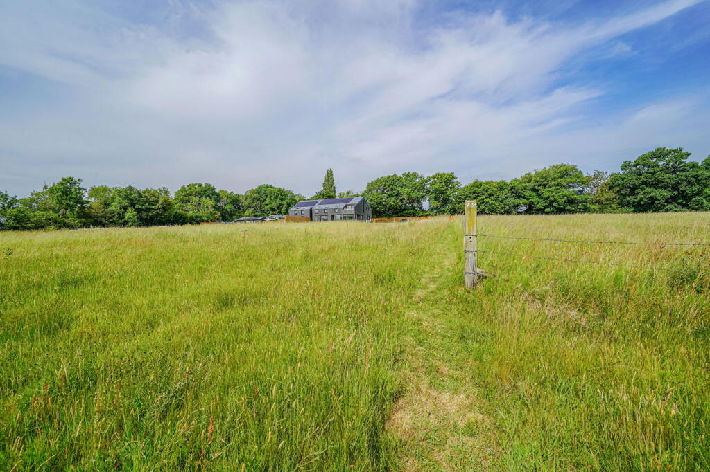 Additional image 31 of Green Gate Barns, Earlswood, Solihull - Additional Land available to purchase over 2 acres (price on application)
