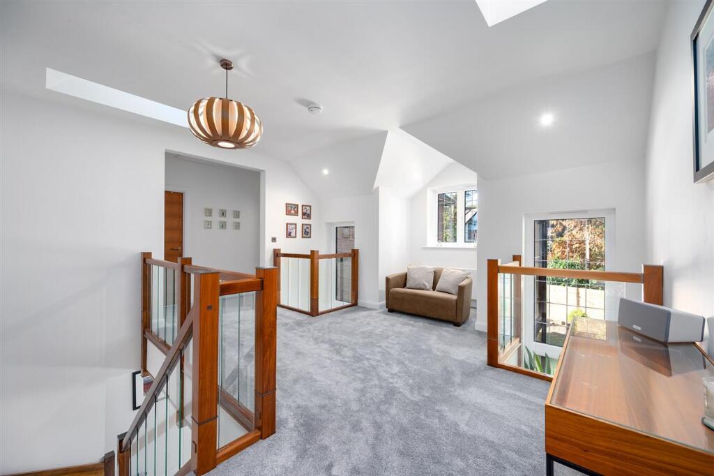 Additional image 20 of The Crescent, Hampton-In-Arden, B92