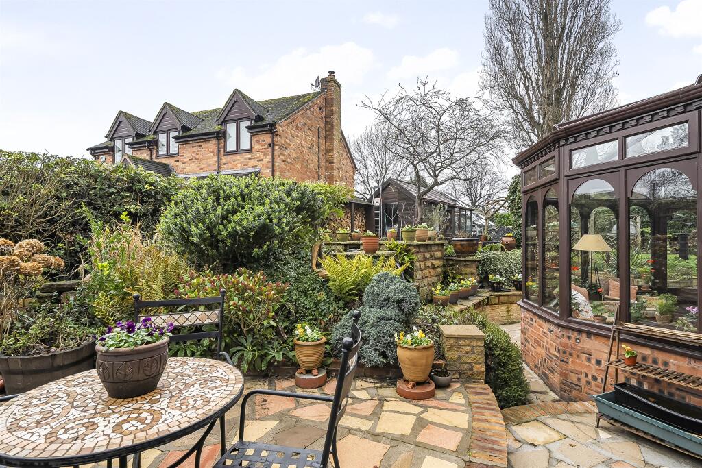 Additional image 19 of Church Farm Mews, Dosthill, Tamworth