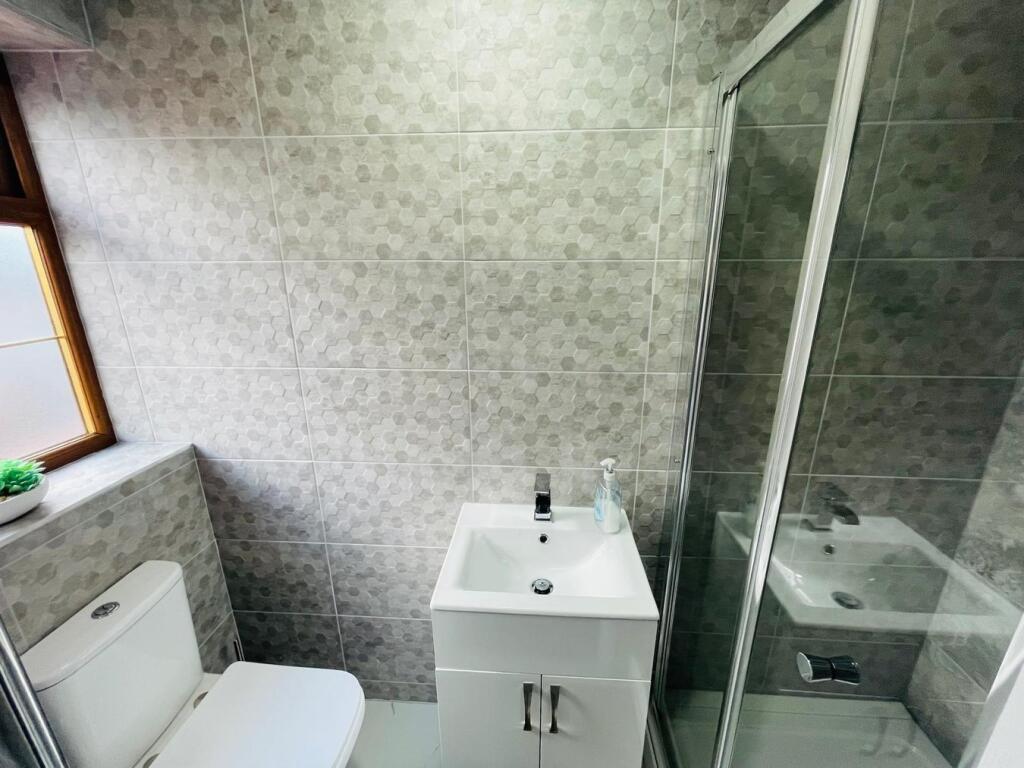 Additional image 17 of Andrew Road, West Bromwich, B71