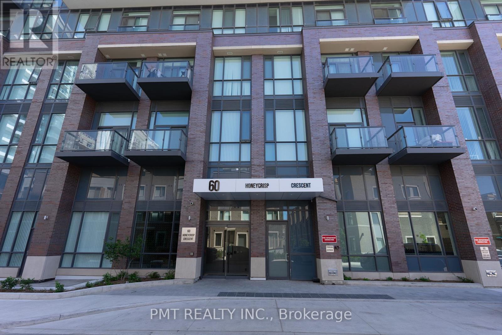 Property image for 309 - 60 HONEYCRISP CRESCENT|Vaughan (Vaughan Corporate Centre), Ontario L4K0N5