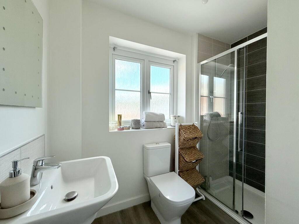 Additional image 13 of Mount Close, Cheswick Green