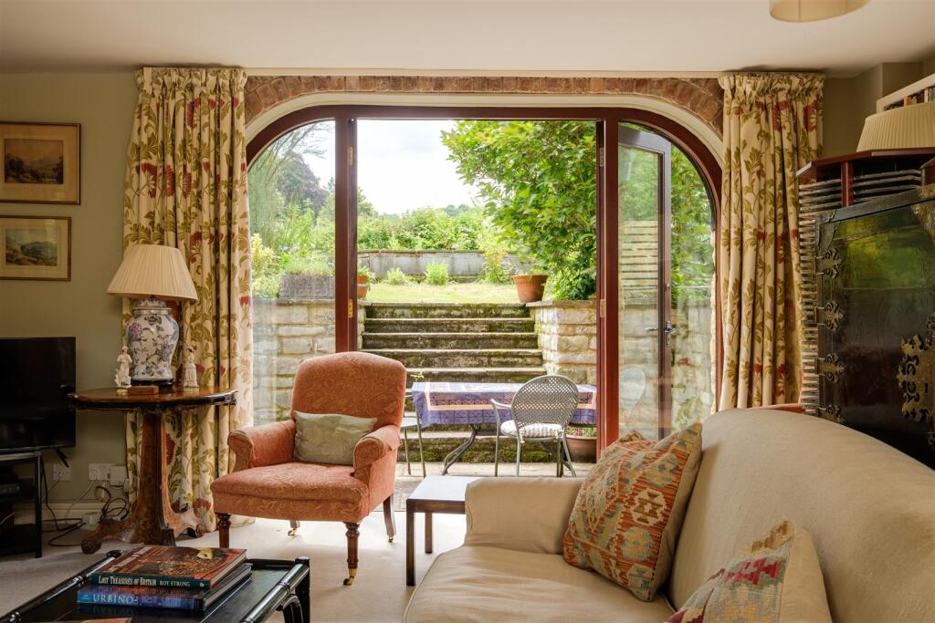 Additional image 5 of Downyard, Compton Pauncefoot, Yeovil