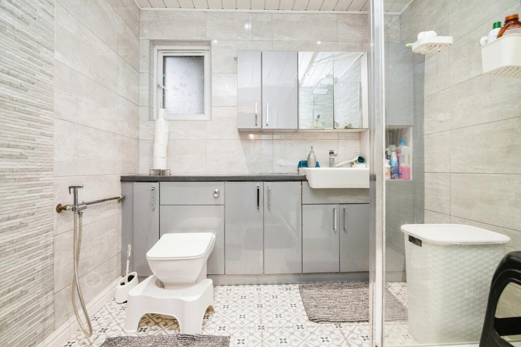 Additional image 15 of Beeches Road, ROWLEY REGIS