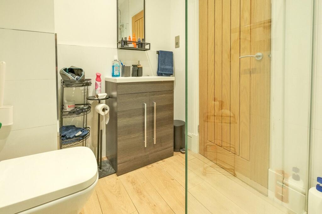 Additional image 9 of Bank Buildings, Barnoldswick, Lancashire, BB18