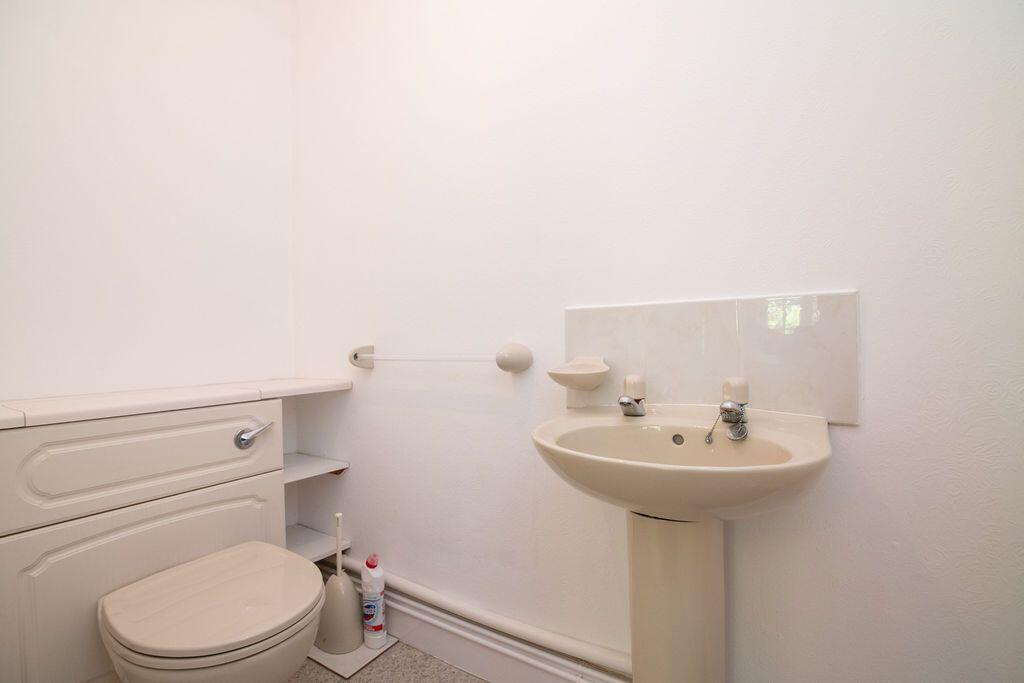 Additional image 23 of Flat 5, Beaudesert Park, Birmingham Road, Henley-in-Arden, B95 5QB