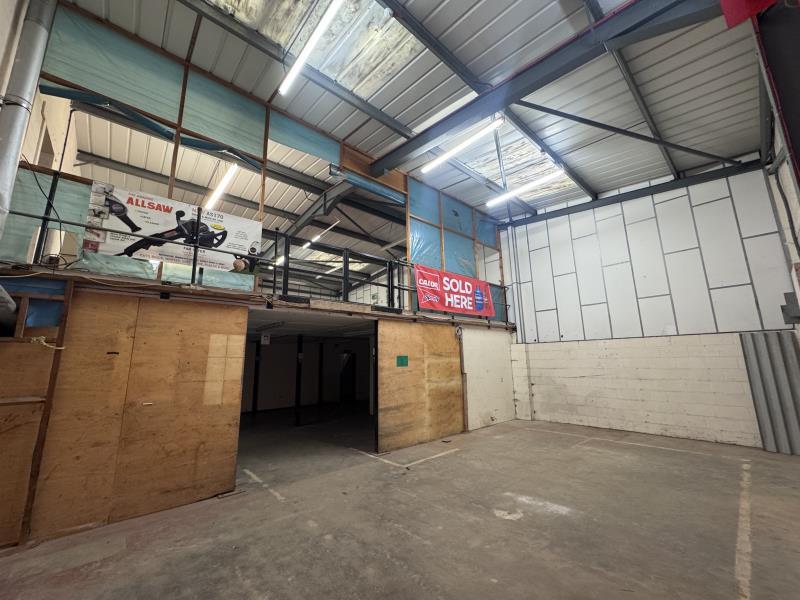 Additional image 10 of UNIT TO LET/FOR SALE, 4/5 Dampier Mews, Edwards Close, Yeovil BA22 8RU