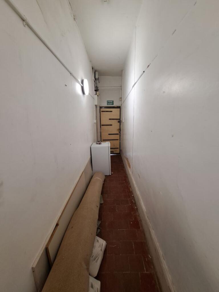 Additional image 23 of 24 Broad Street, Oldbury, West Midlands, B69 4SF