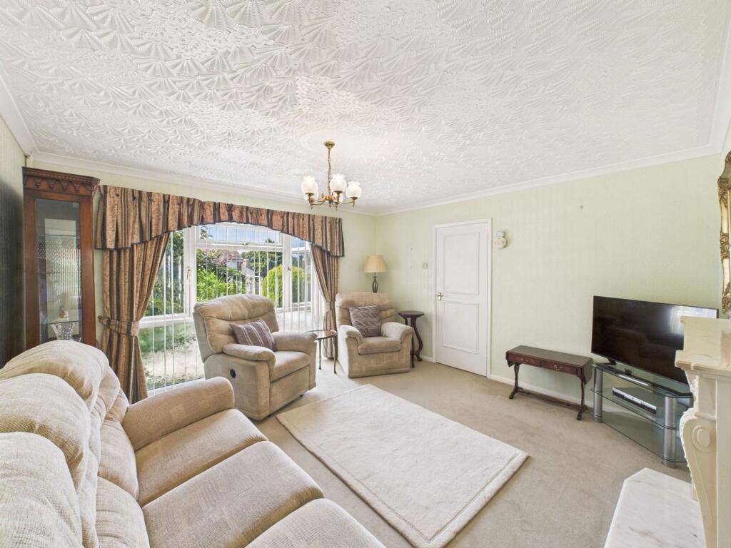 Additional image 3 of Southmead Drive, Lickey End, B60