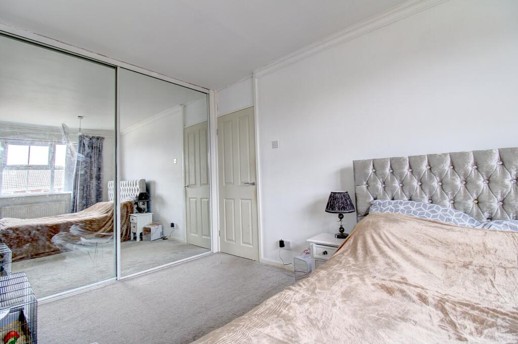 Additional image 13 of Angelica, Tamworth, B77