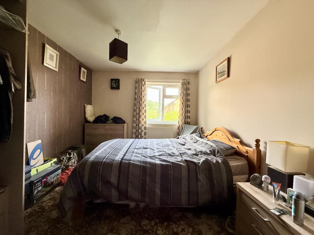 Additional image 4 of The Whithys, Street