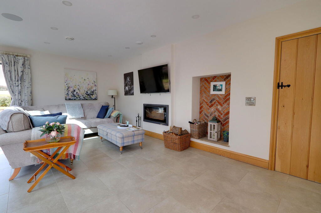 Additional image 14 of The Wrangles, Green Ore, Wells, BA5 3ET