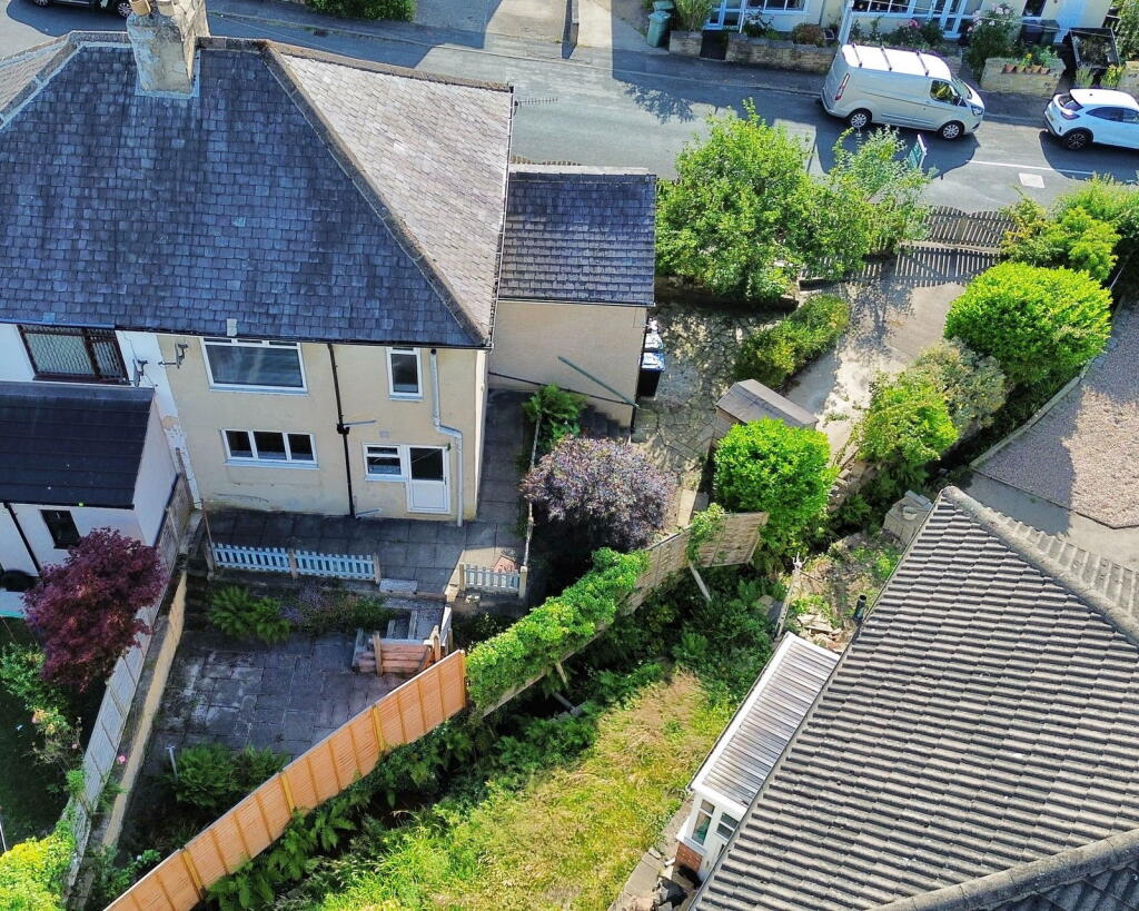 Additional image 23 of Nab Wood Crescent, Shipley, BD18 4HY