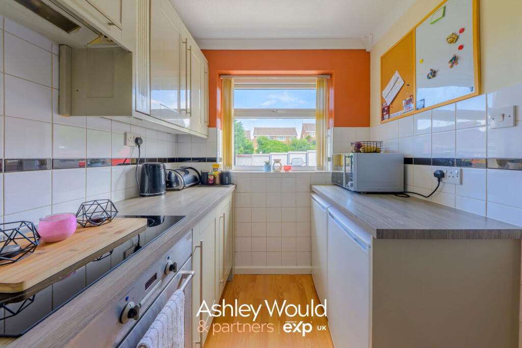 Additional image 6 of Hamilton Avenue, Halesowen, B62 8SG